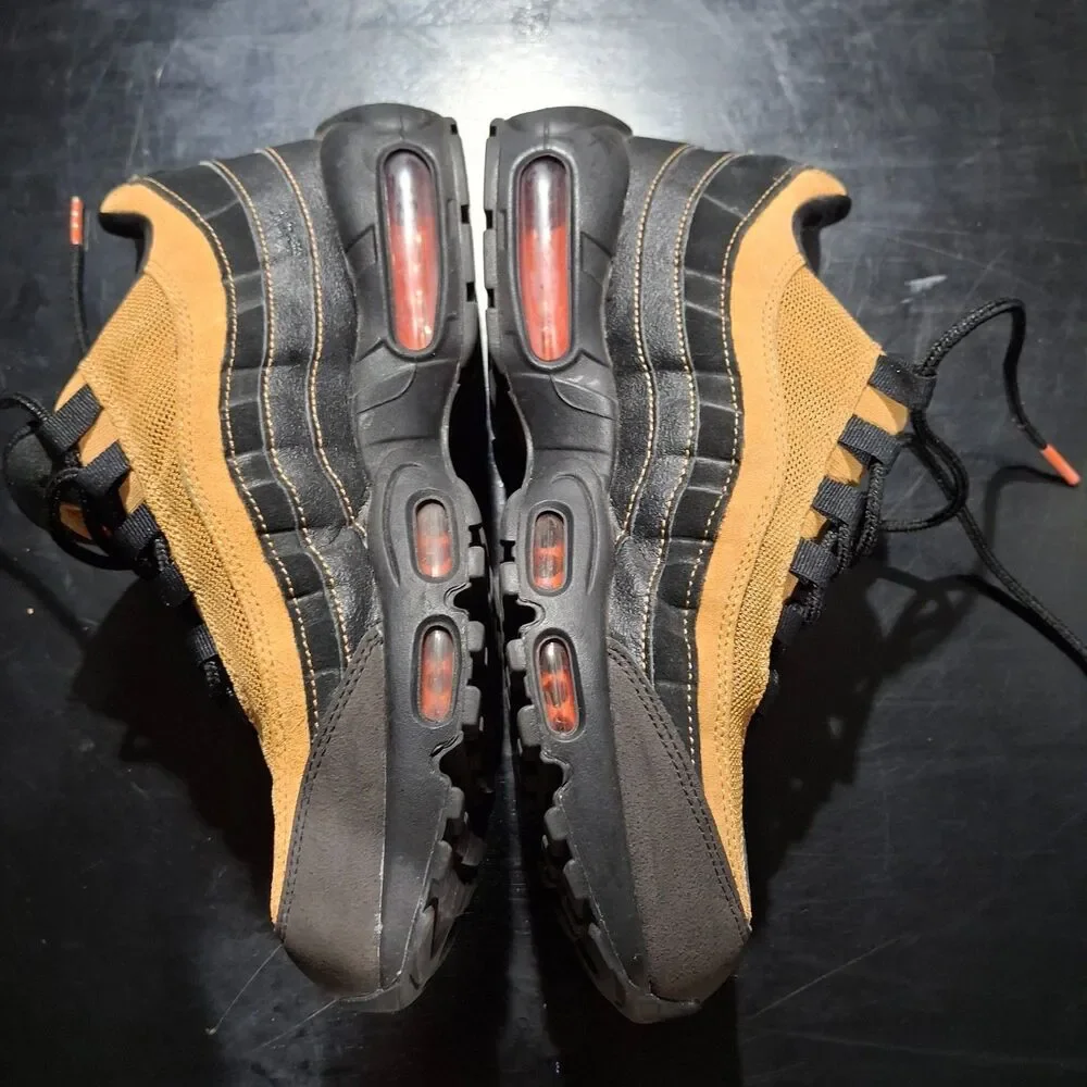 Size 9.5 - Nike Air Max 95 Essential Cosmic Clay Style Code AT9865-014